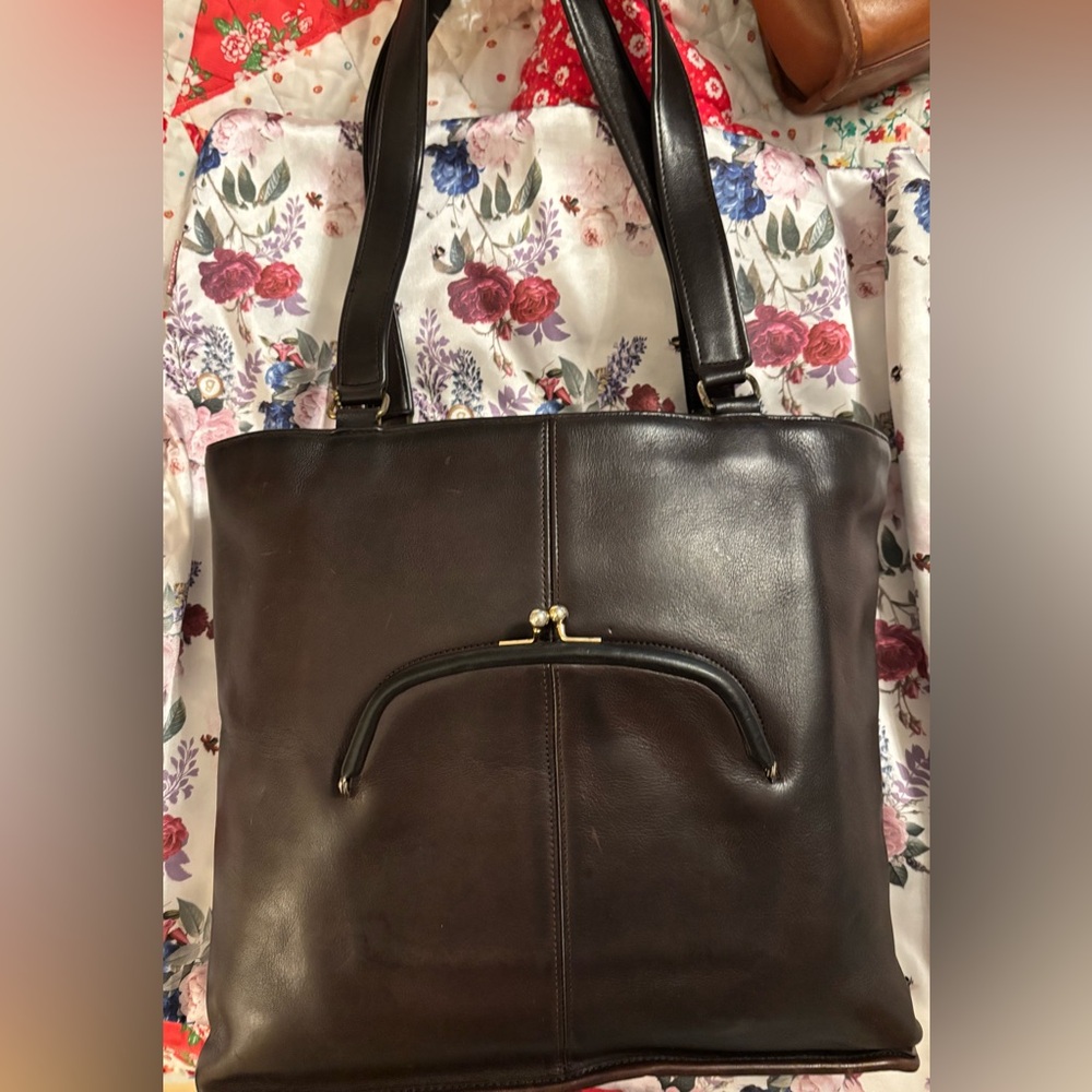 Vintage New York City Coach Kisslock Tote